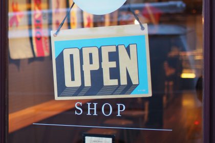 Top 5 tips on choosing a business