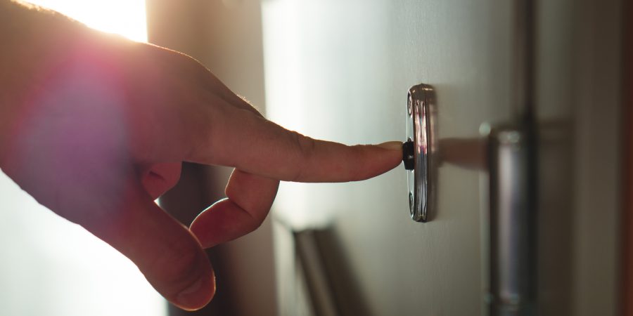 Summertime, door-to-door sales and your contract rights
