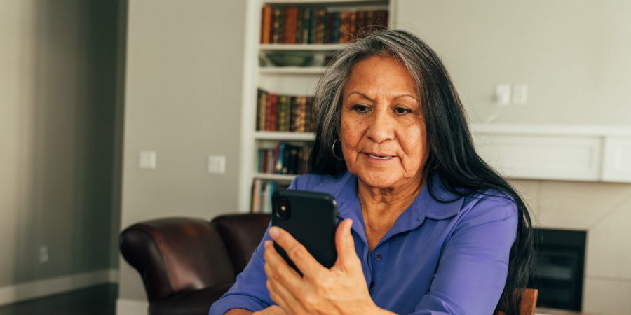 Cell phone scams: what do you need to look for?