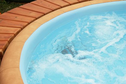 Video: Rebecca’s hot tub contract story