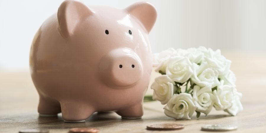 Planning a wedding? Make sure you do these 7 things!