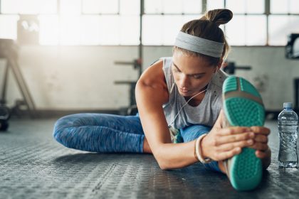 Kelsey and her partner signed up at a new gym. She soon realized she did not want to continue with the gym and tried to cancel her membership. She had not yet been given a copy of the contract, so she was within her rights to cancel.