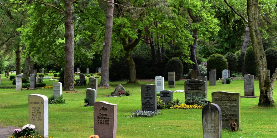 3 tips to help you choose a cemetery
